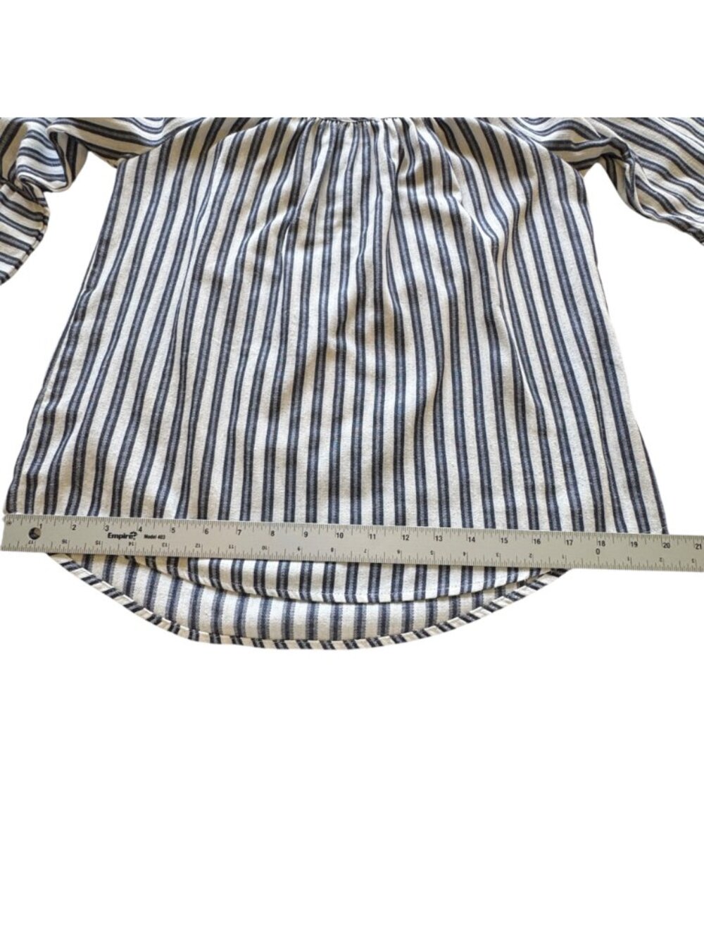 Cold Shoulder Top Women's Size S/P Black White Striped Ruffled Sleeves Cotton - Picture 8 of 12
